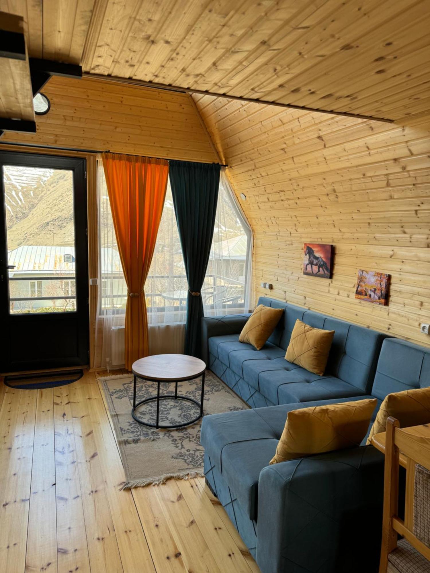 Qusha Cottage Kazbegi Ngoại thất bức ảnh