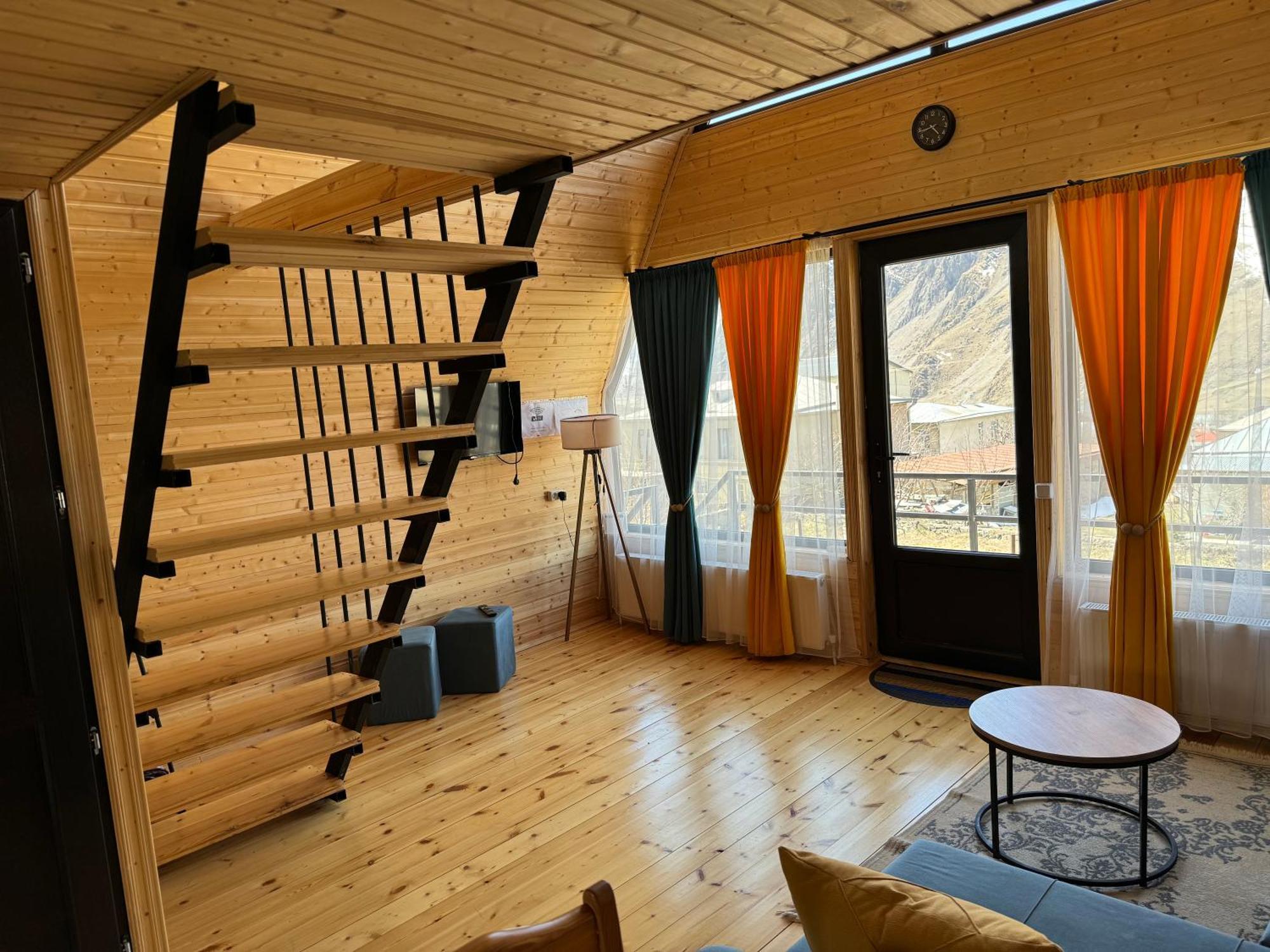 Qusha Cottage Kazbegi Ngoại thất bức ảnh